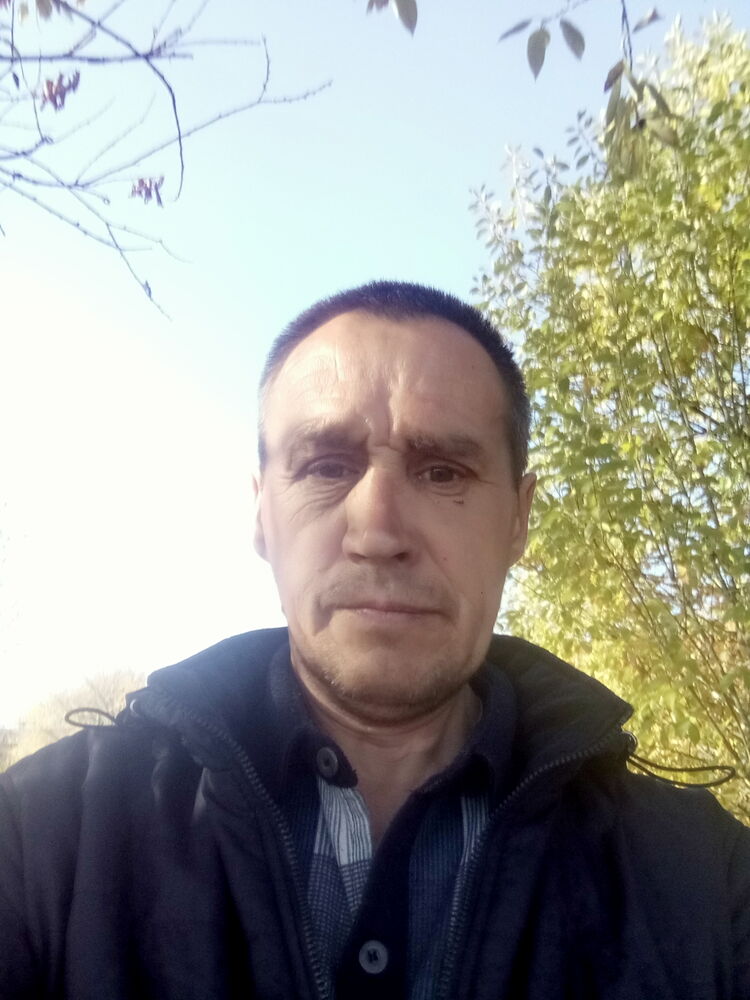  24277049  , 54 ,    