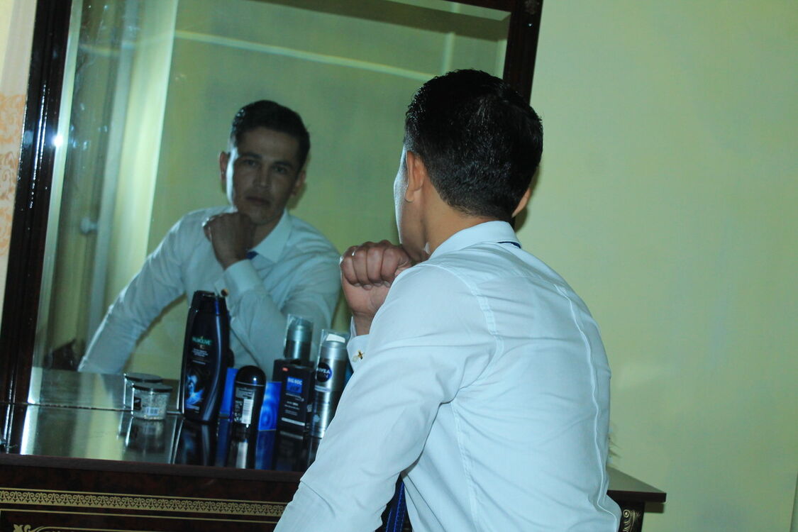  9722349  Jaloliddin, 35 ,    