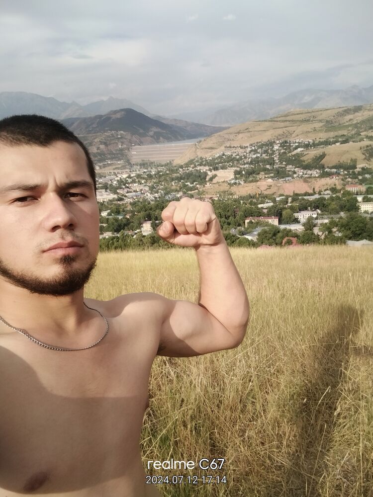  45046619  Donyor, 25 ,    