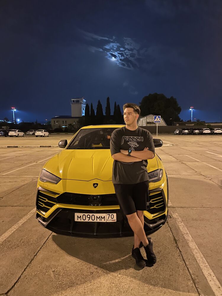  52411959  Alex, 28 ,    