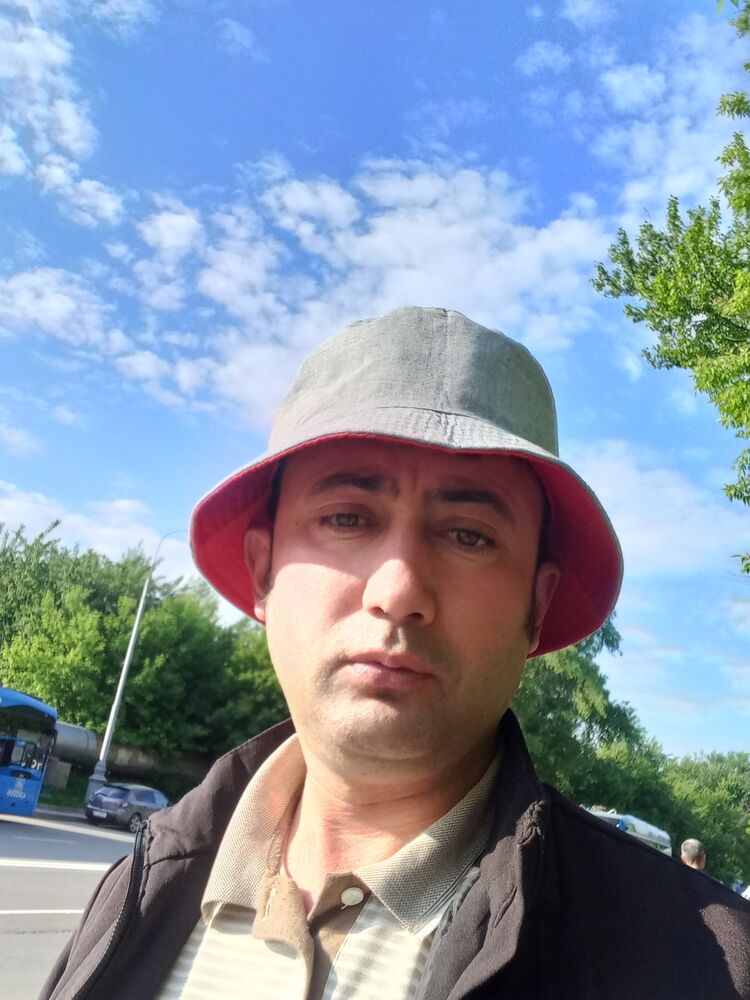  ,   Mukhamad, 39 ,   ,   , c , 