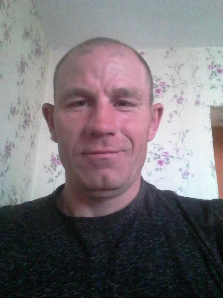  ,   Ruslan, 42 ,   ,   , c , 