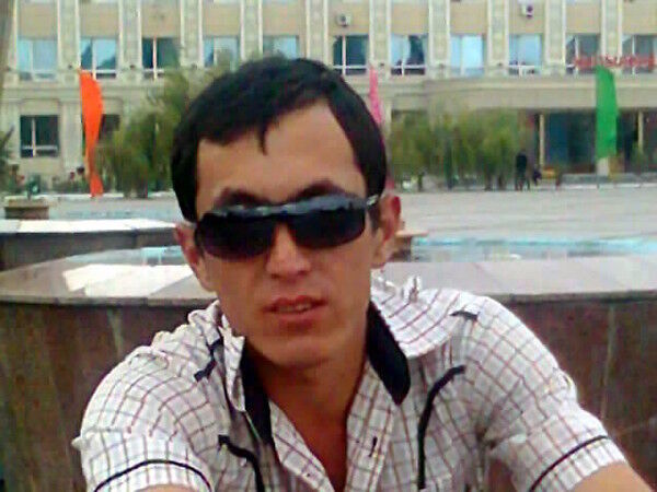 5646789  Kanat, 52 ,    