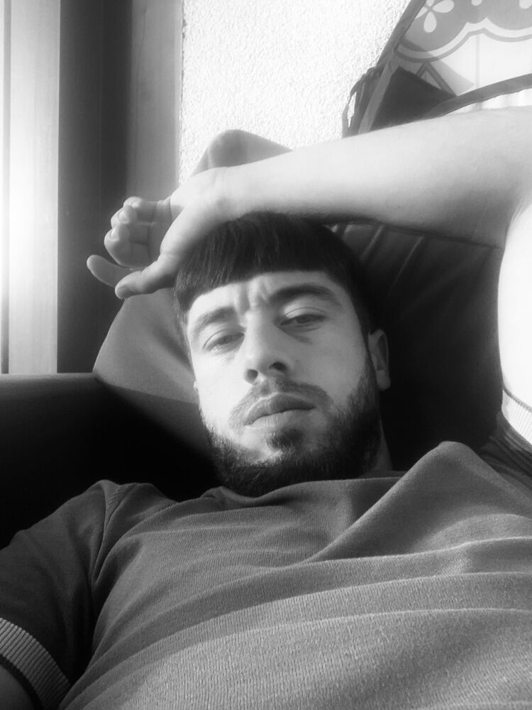  48339889  , 28 ,    