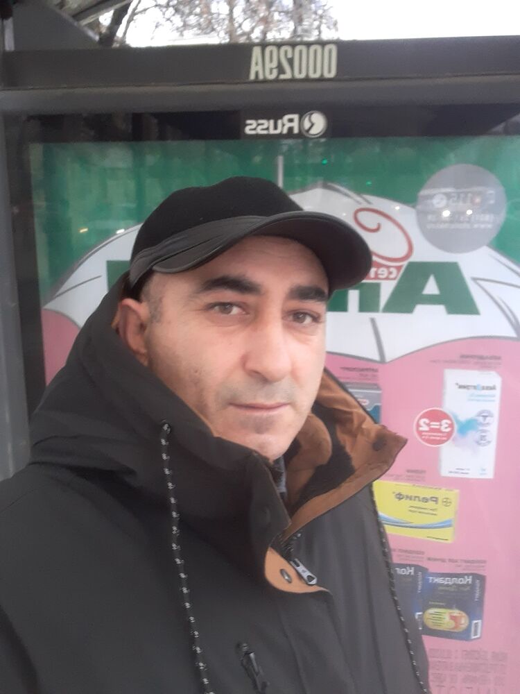  38966219  Musbet, 46 ,     