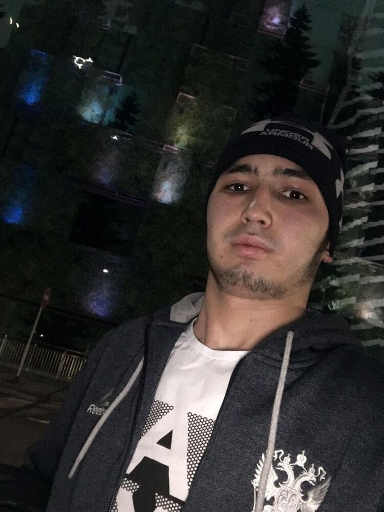  28767629  Ali, 27 ,    