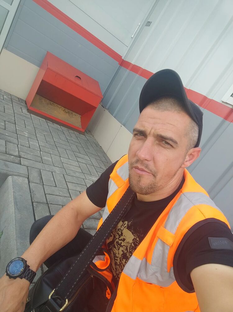  47322969  , 36 ,    