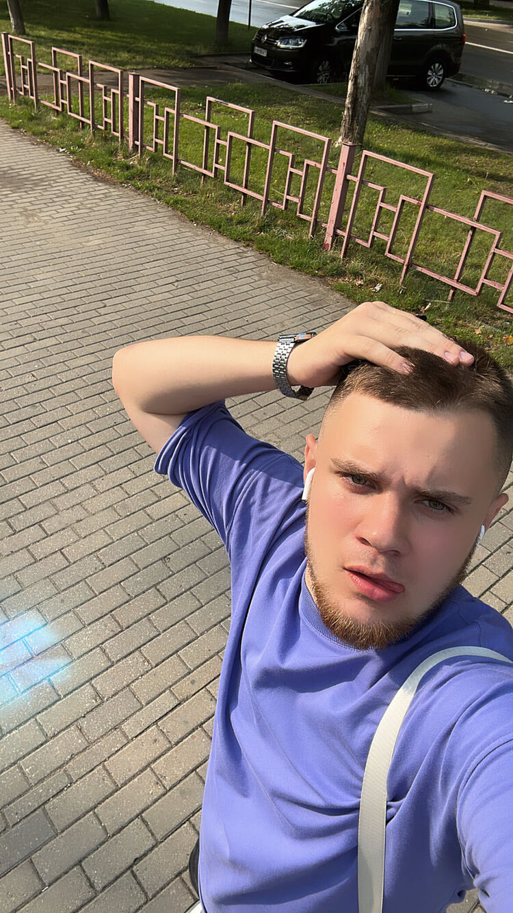  35896479  , 21 ,    
