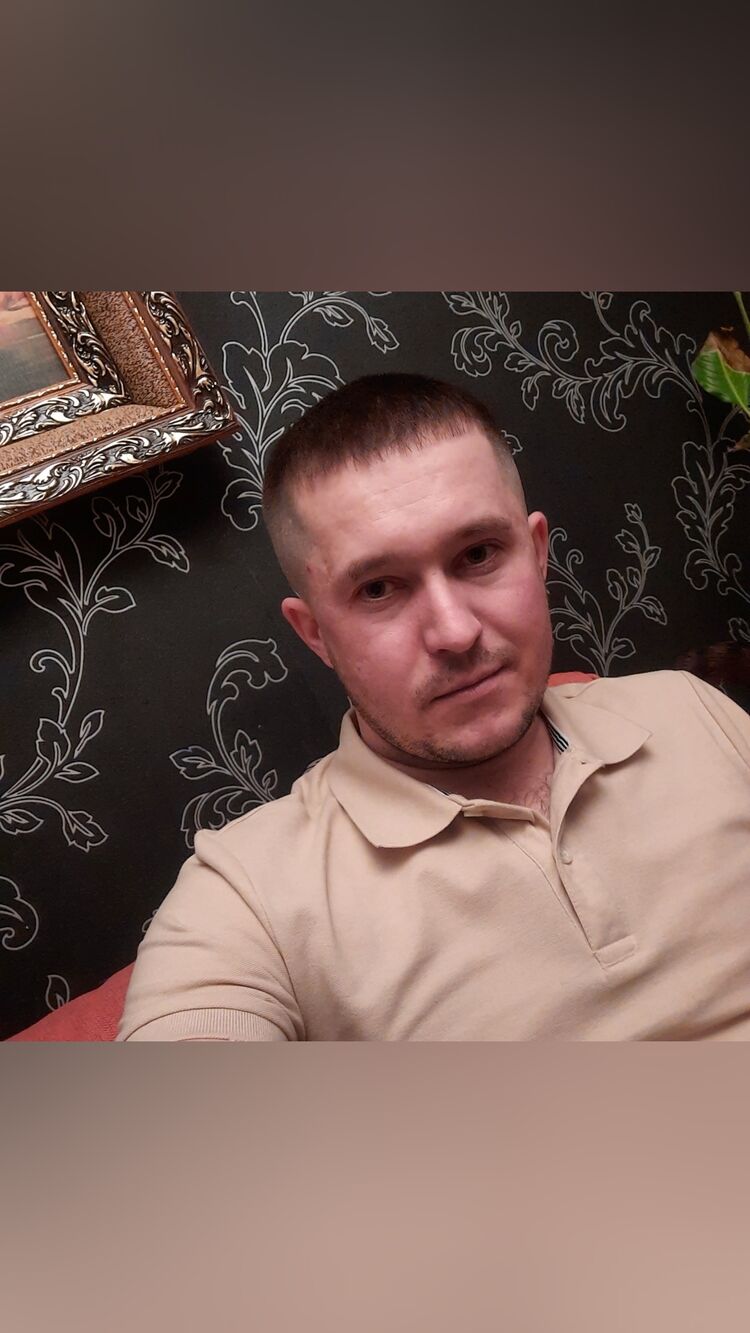  27421549  Evgen, 35 ,    