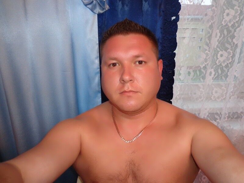  6809709  Tosik, 41 ,    
