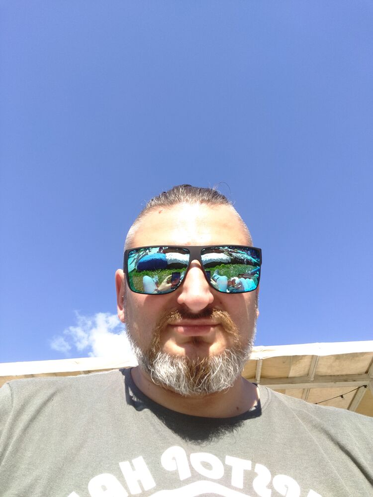  44733069  , 42 ,    