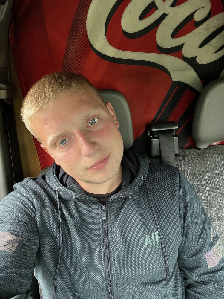  35956959  , 28 ,    