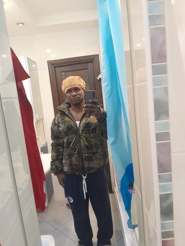  ,   Mouctar, 22 ,   ,   