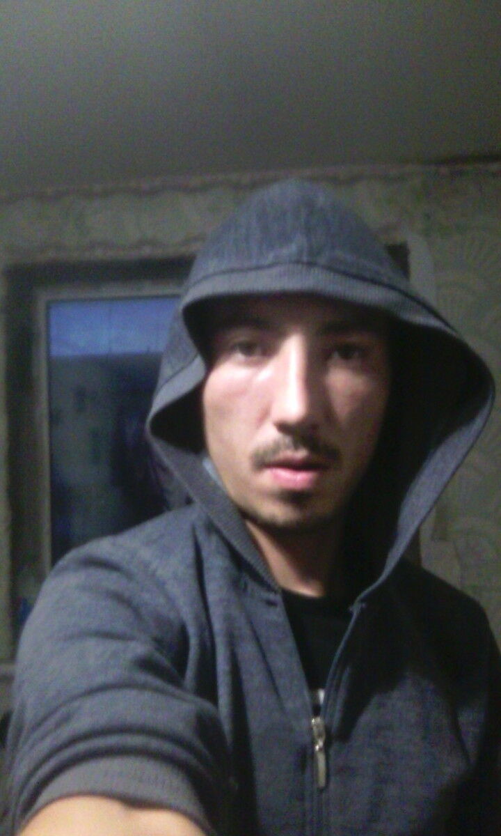  8334169  , 35 ,    