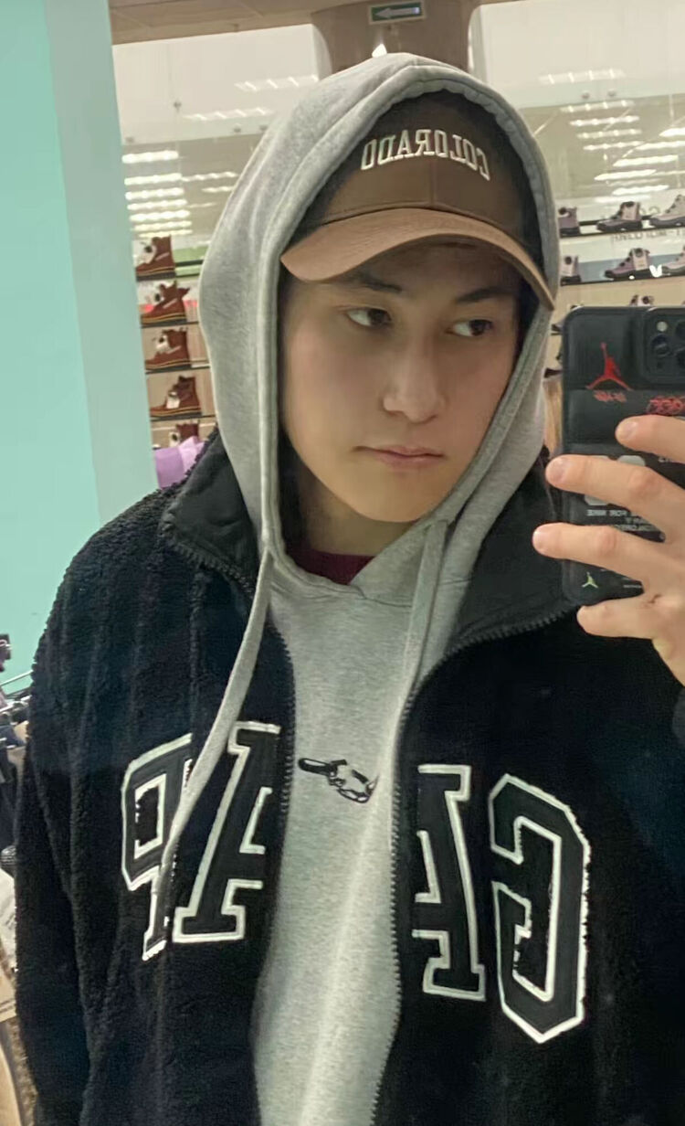  50601839  Dastan, 22 ,    -