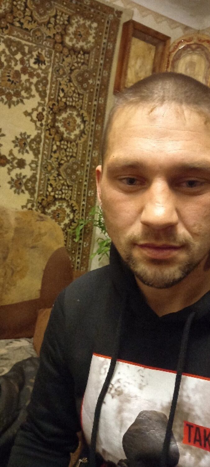  33207029  Damir, 32 ,    