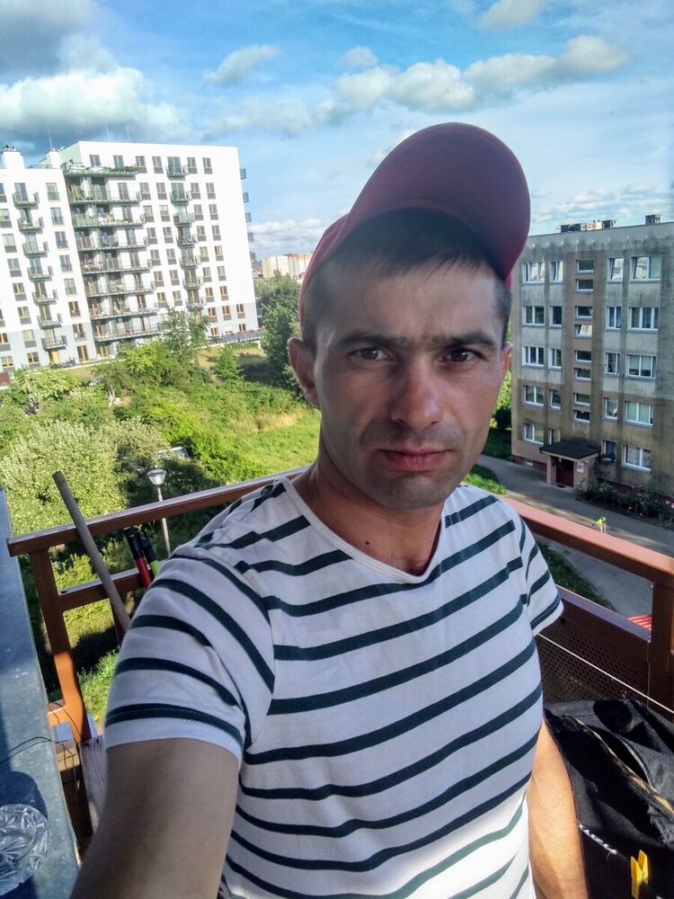  21672259  Viktor, 37 ,    Szczecin Pogodno