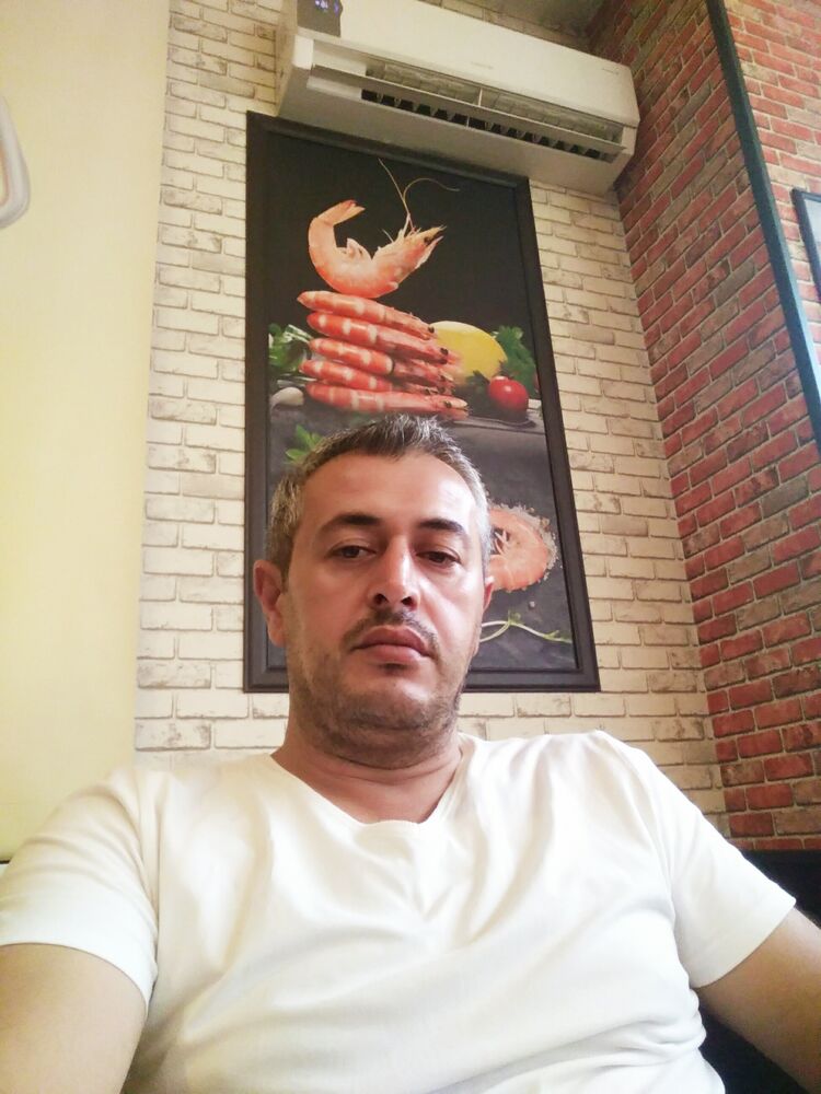  30080949  Rufat, 42 ,    