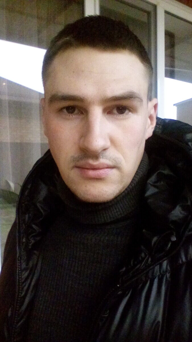  21781039  Timur, 33 ,    