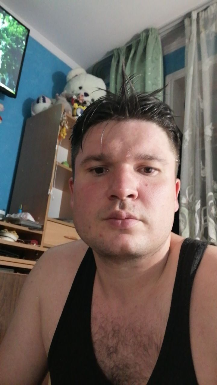  34585339  Slava, 36 ,    