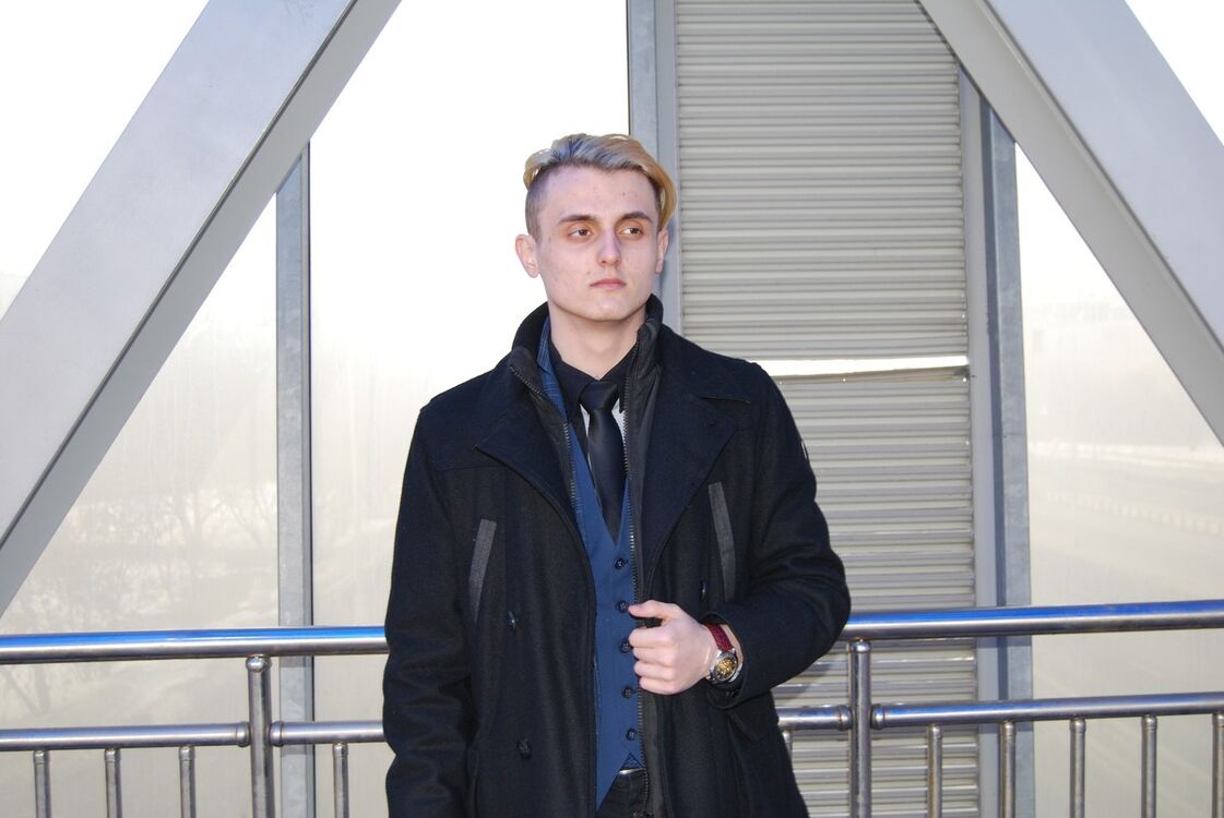  ,   , 28 ,   