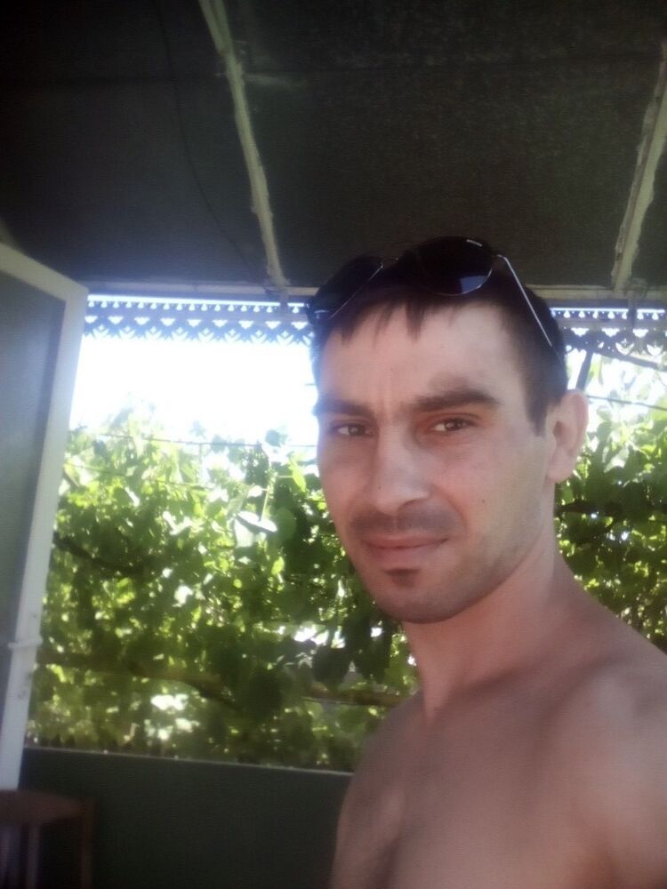  16552089  Malish, 33 ,    