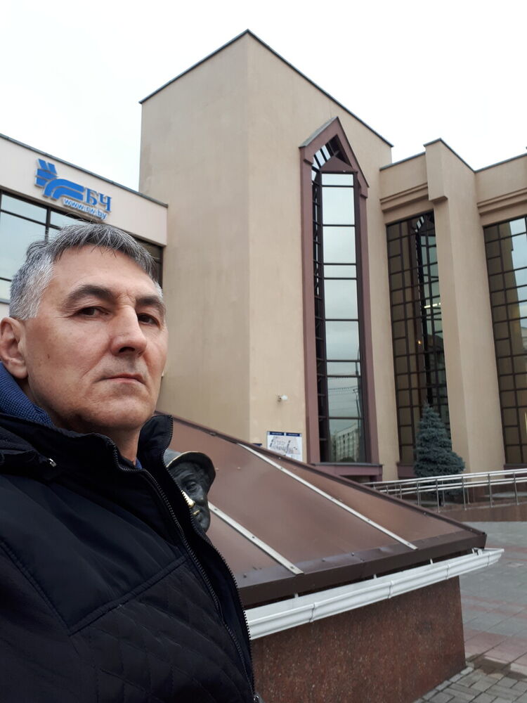  22248989  Sergei, 65 ,    