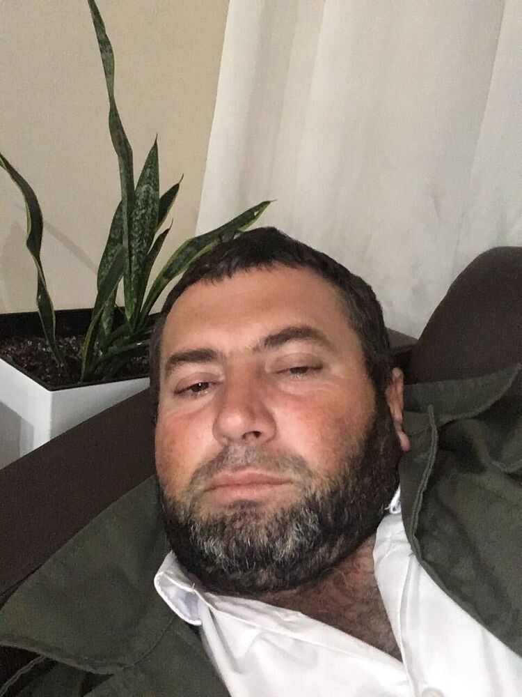  28090259  , 40 ,    -