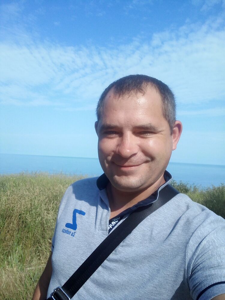  28452289  , 36 ,    