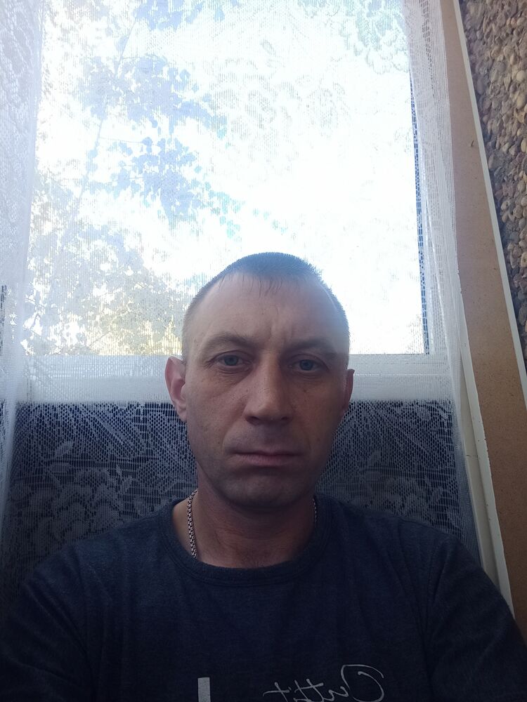  46016489  , 42 ,    