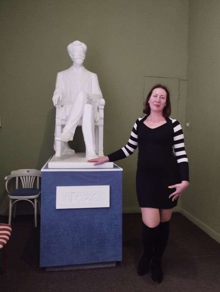 ���� 42056389 ������� �����, 46 ���, ���� ���������� � �����-����������