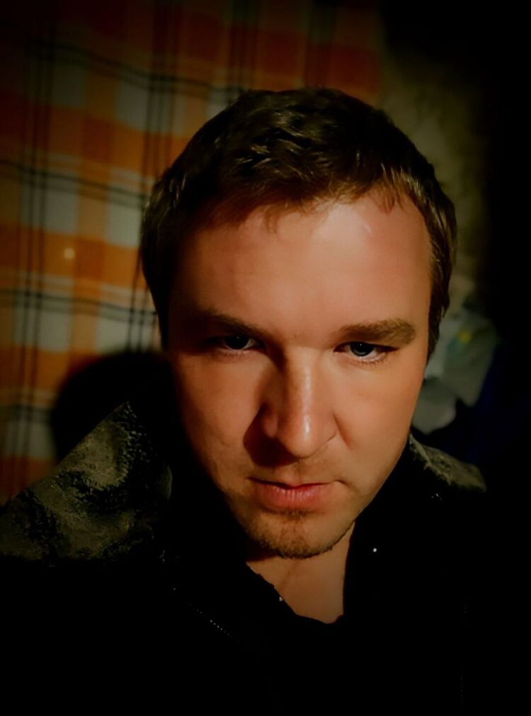  53881279  , 36 ,    