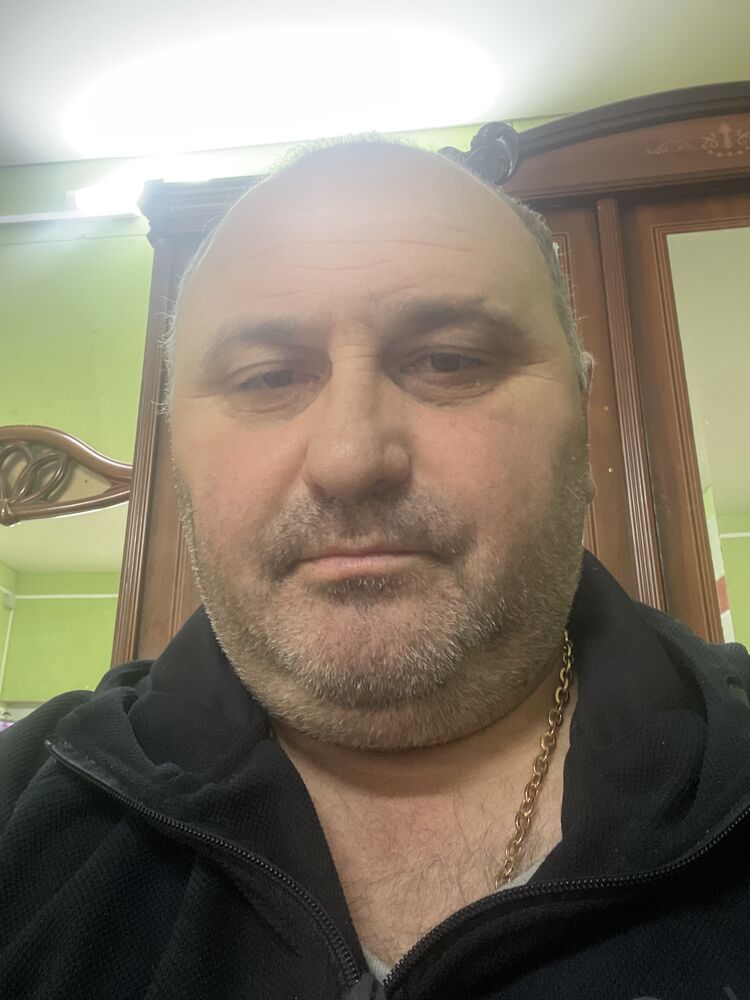  42027669  , 46 ,    