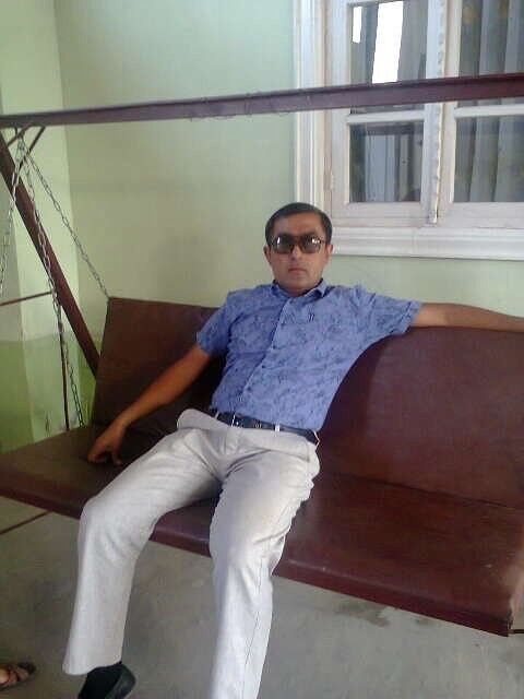  15061579  Abdumalik, 48 ,    