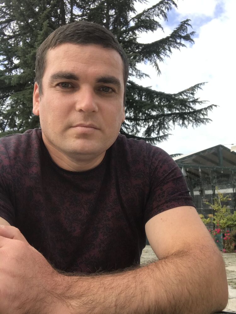  38913639  Simon, 33 ,    -