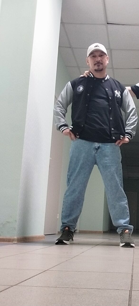 46861929  , 47 ,    