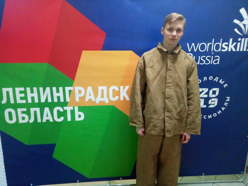  15986079  , 25 ,    -