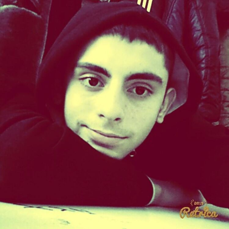  ,   Artur, 27 ,   ,   , c 