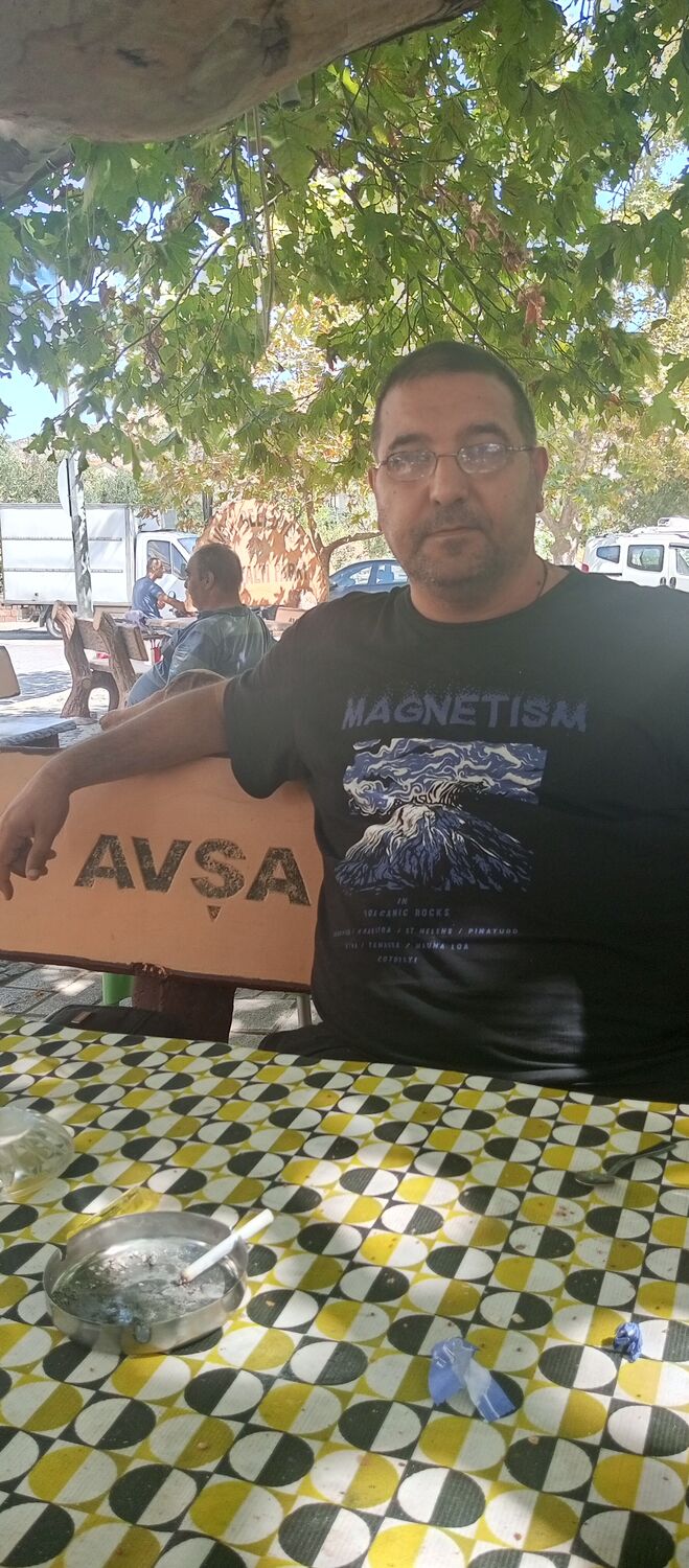  39002809  Huseyn, 46 ,    Ortakoy