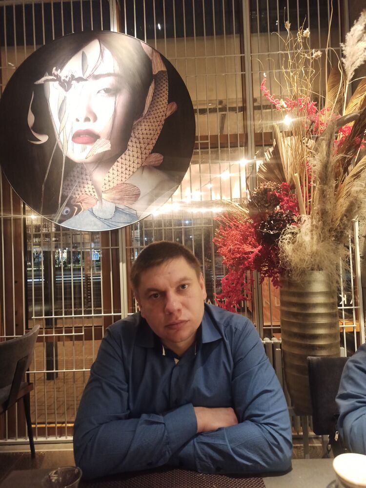  ,   Dmitri, 39 ,   ,   , c 