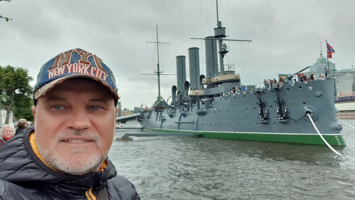  18893339  Andrey, 104 ,    