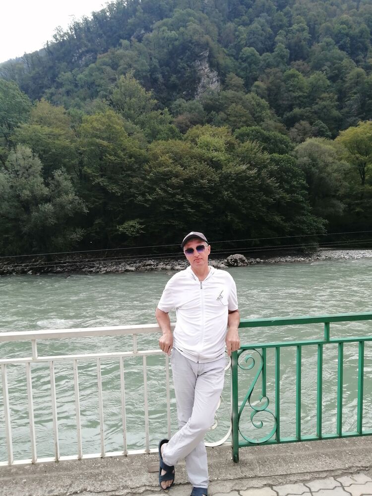  ,   Valery, 52 ,   ,   , c 