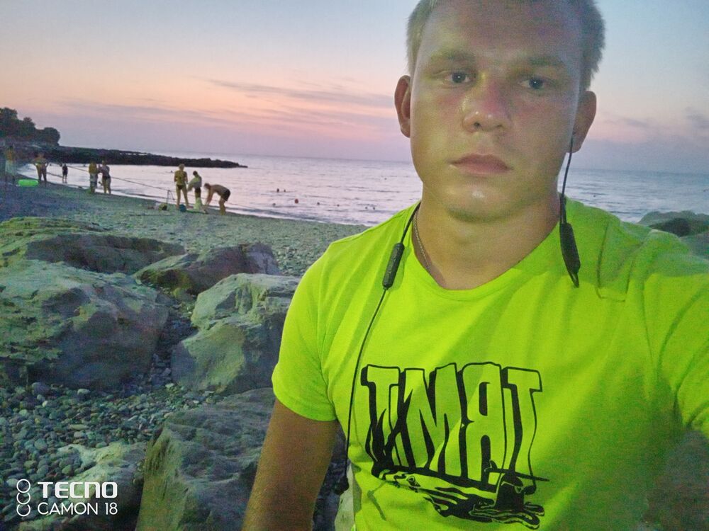  30927029  Nikita, 22 ,    