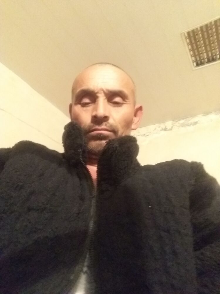  35252859  , 44 ,    