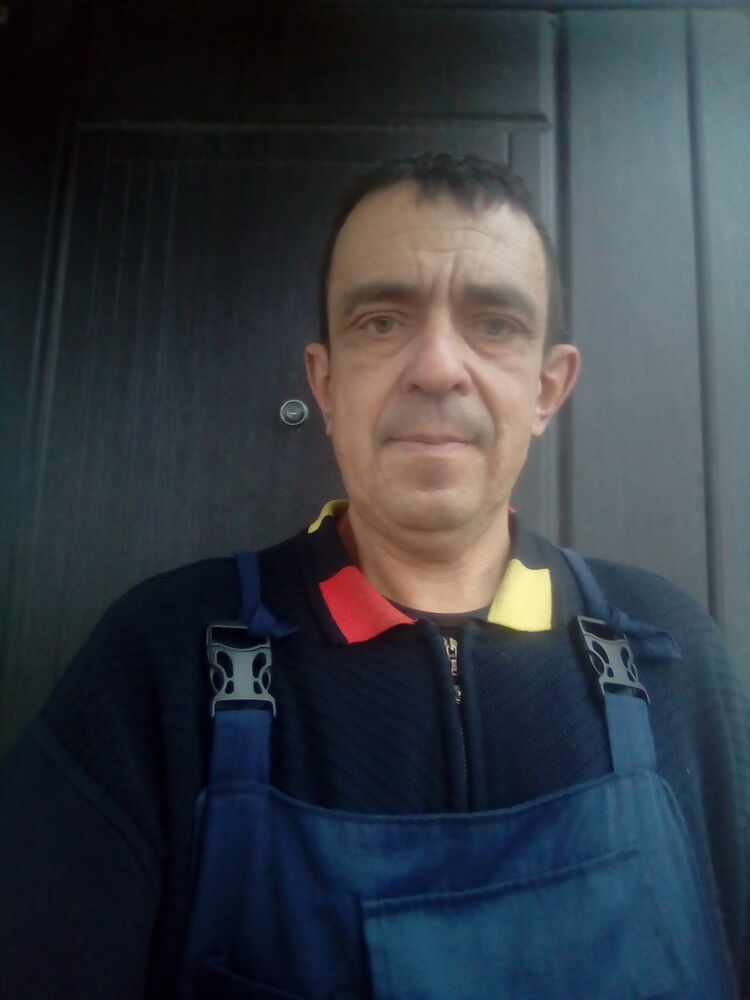  18287149  , 52 ,    