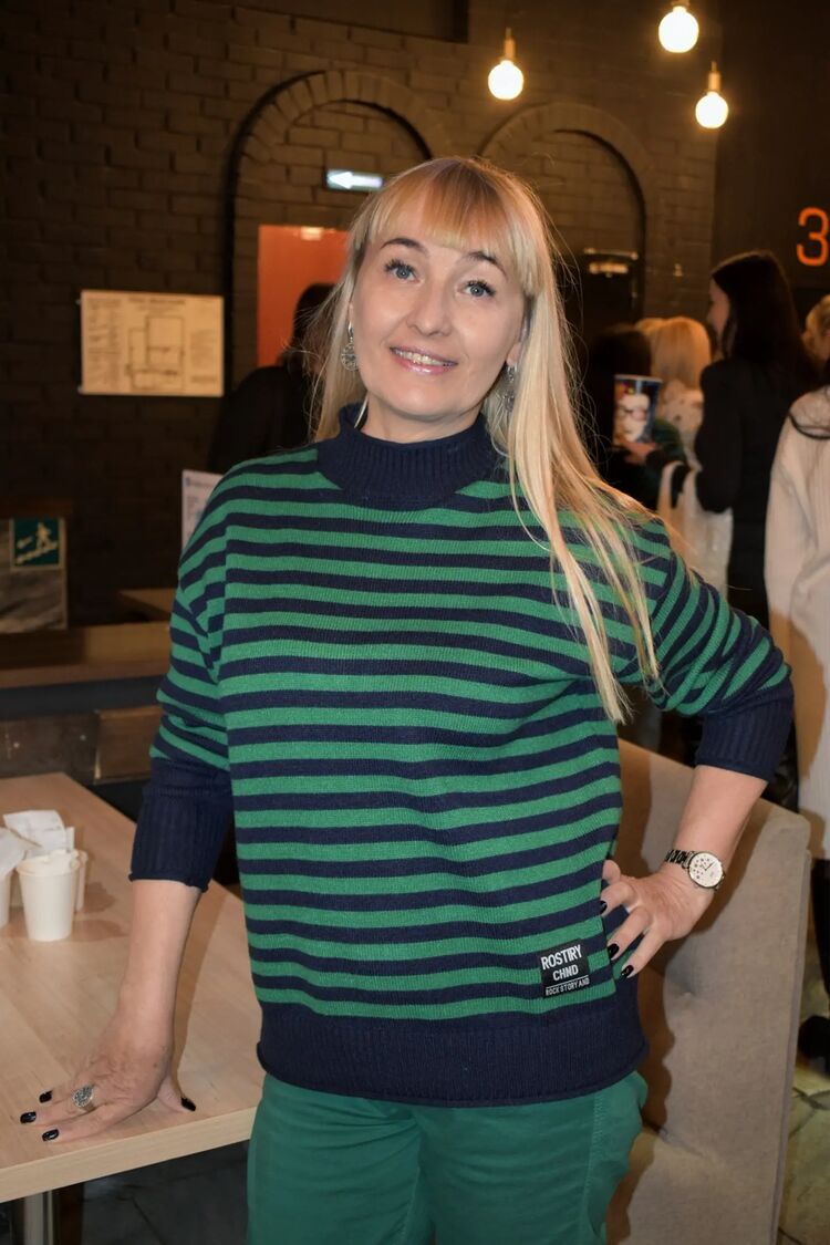   ,   Alena, 46 ,   ,   