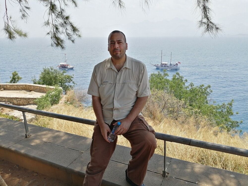  21072279  Faris, 41 ,    Alanya