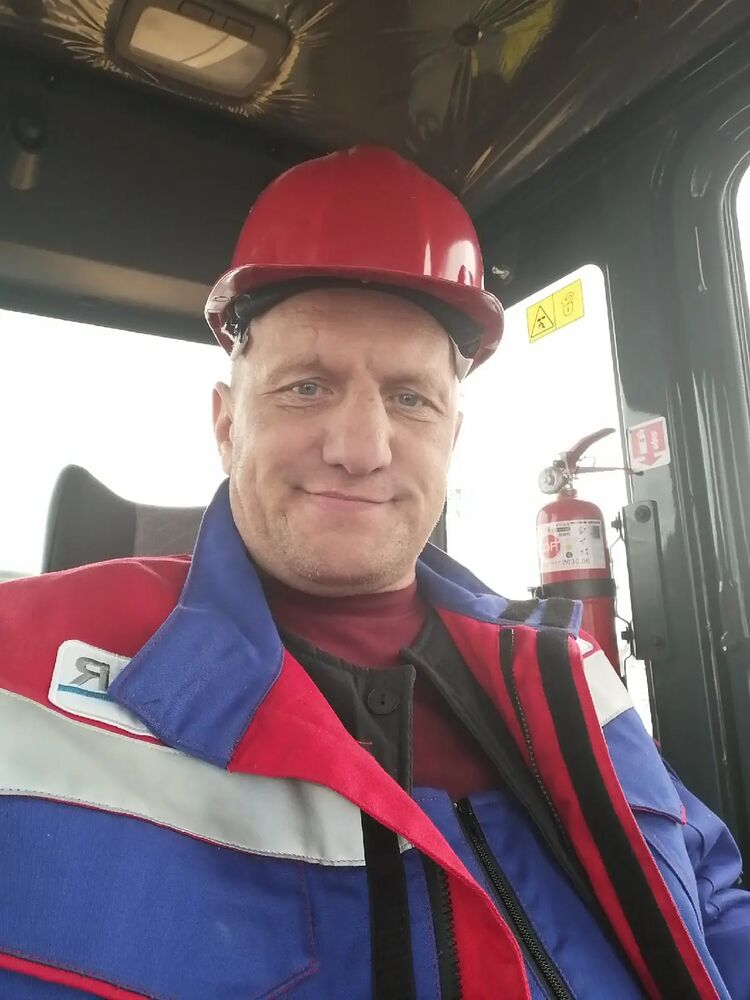  ,   Alexander, 46 ,   ,   