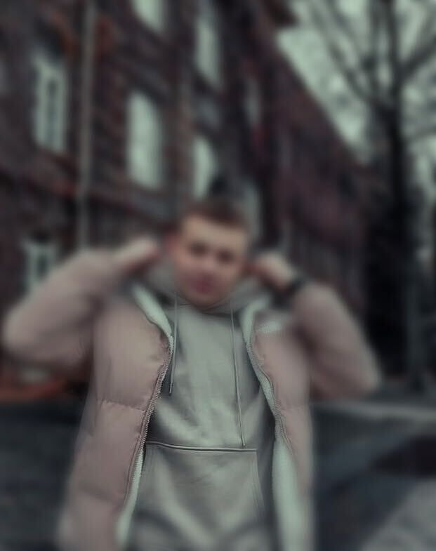  ,   Vladislav, 22 ,   ,   , c , 