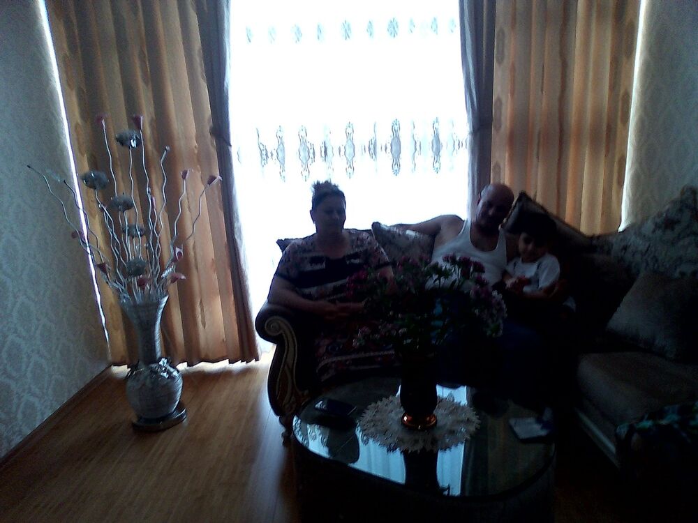  ,   Elman, 60 ,   ,   , c 